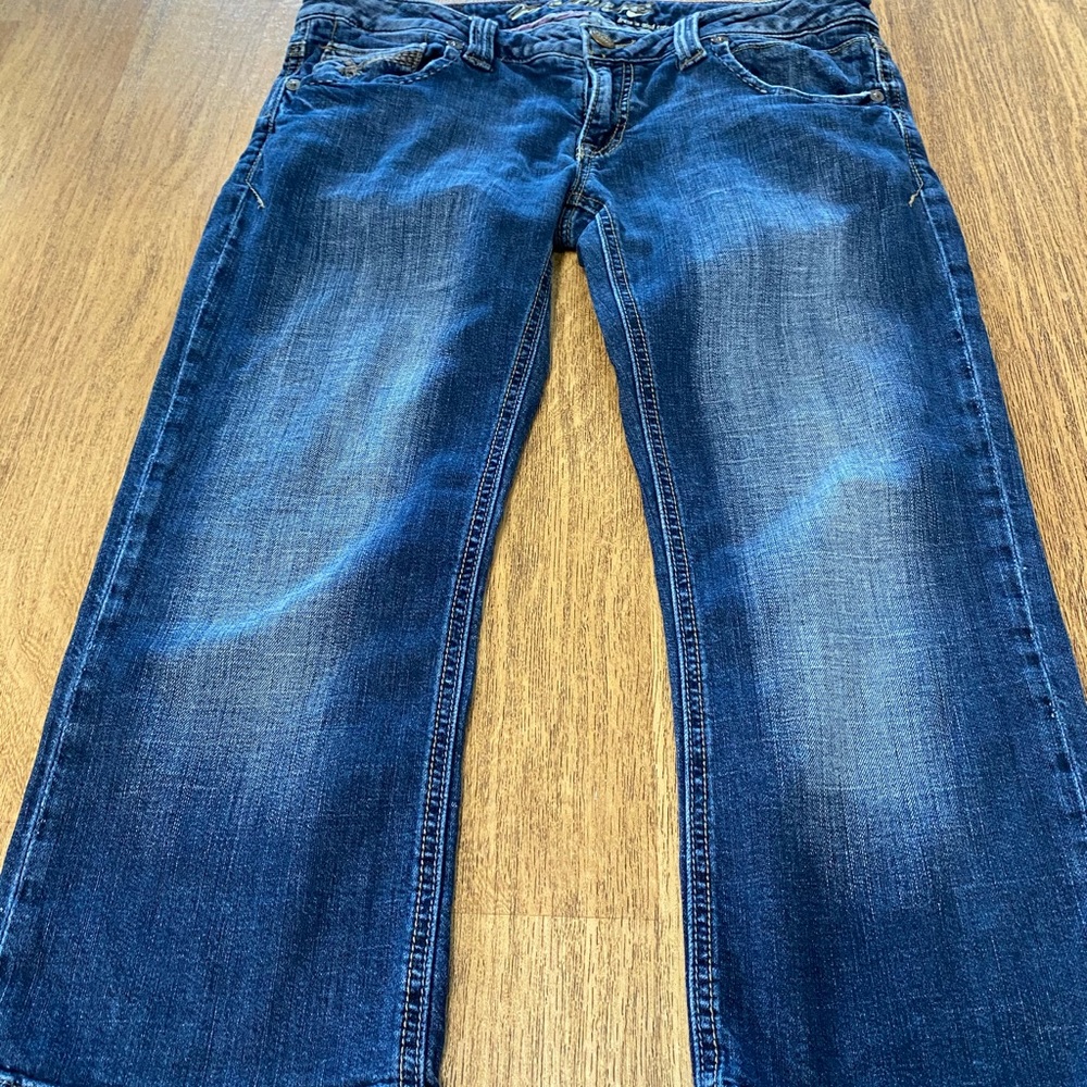 Ladies 32 waist Mavi Capris